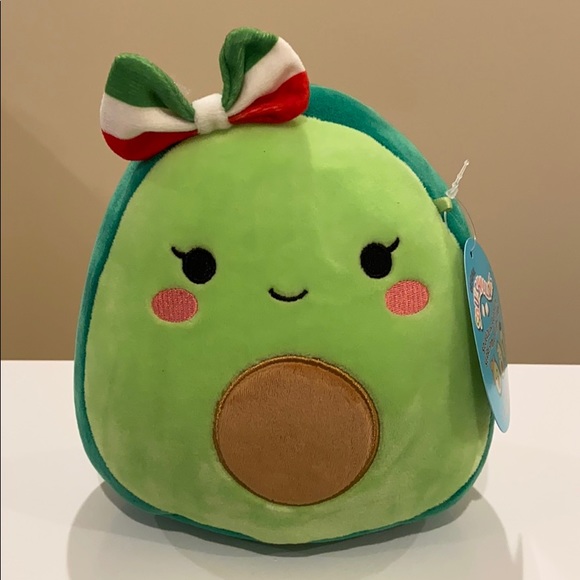 NWT 7” Girl Avocado Mexican Exclusive Squishmallow NWT 7” Girl Avocado Mexican Exclusive Squishmallow